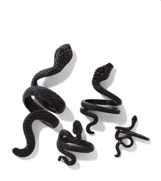 Jan Snake Ring Set